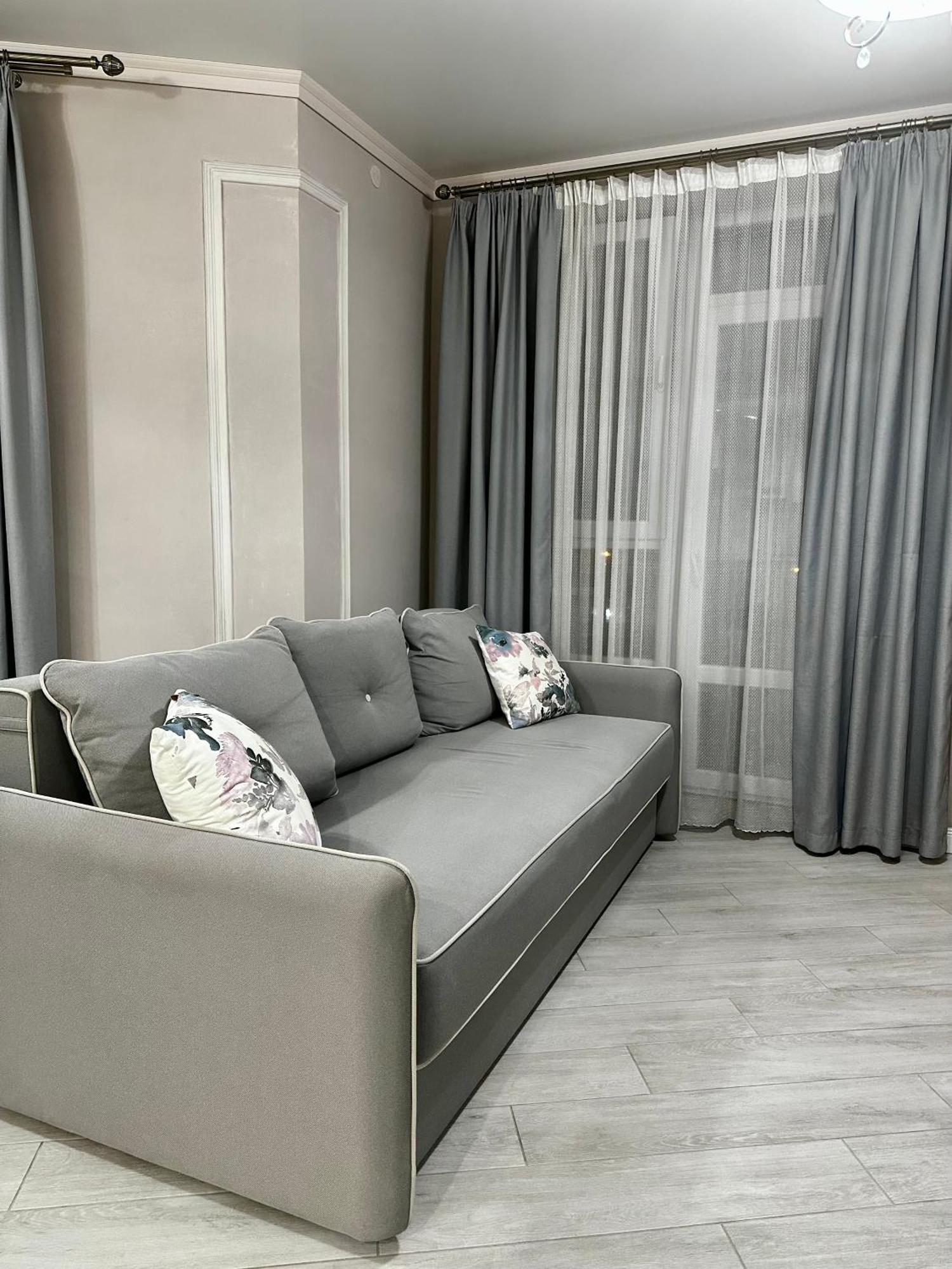 Opera Center Hotel & Apartments ลวีฟ ภายนอก รูปภาพ